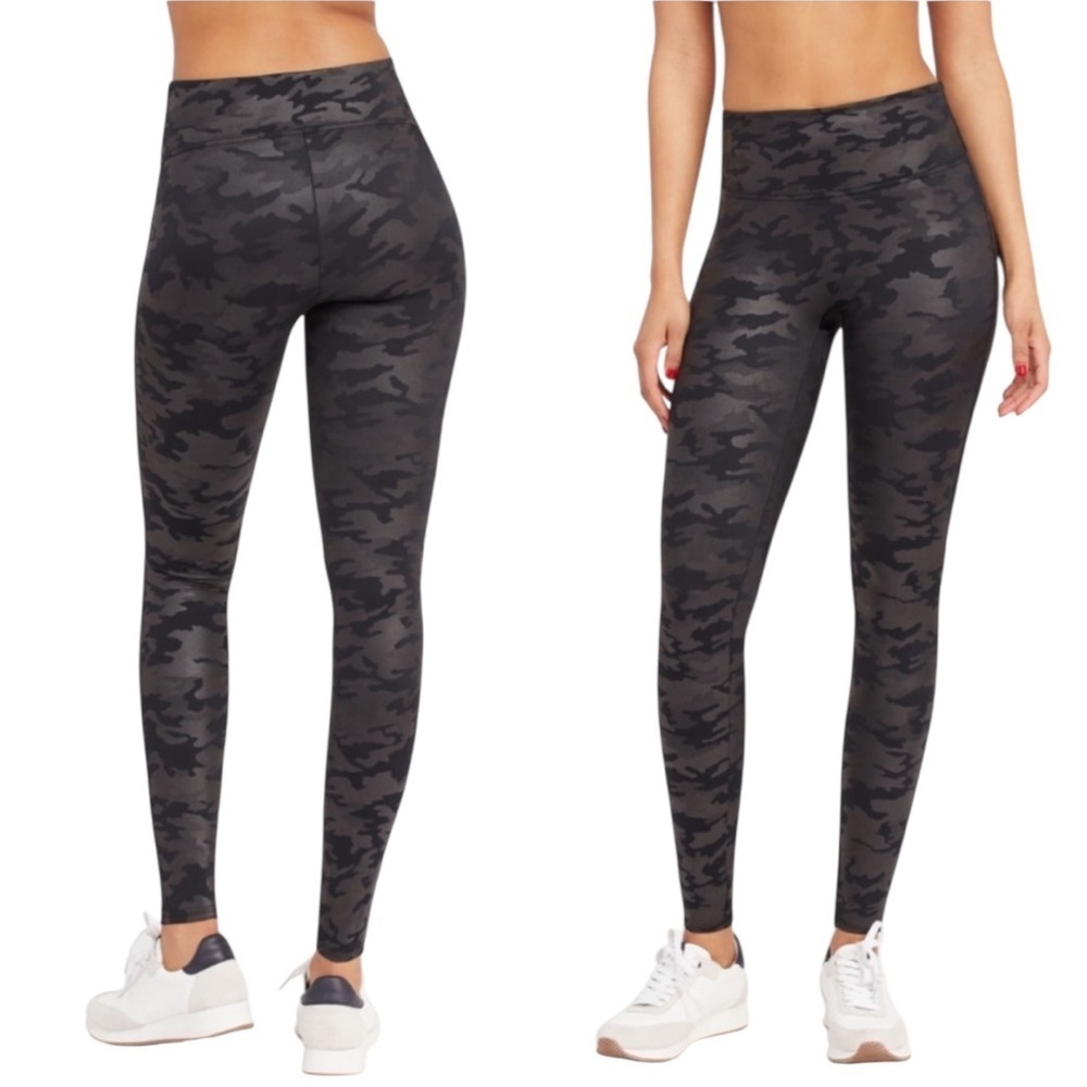 Spanx Look At Me Now Camo Seamless Leggings - Picture 1 of 6